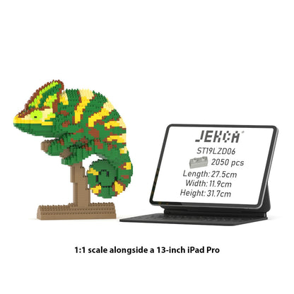 Caméléon casqué 01S